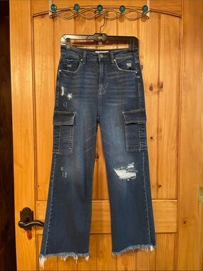 RISEN DISTRESSED HIGH RISE CARGO JEANS Sz 7
